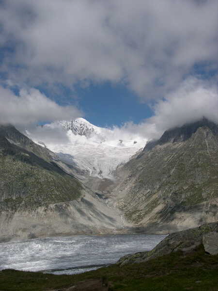Across the Aletch glacier