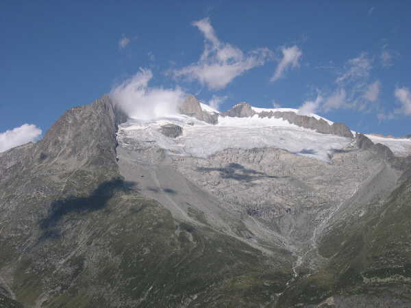 Across the Aletsch glacier from Hofluh
